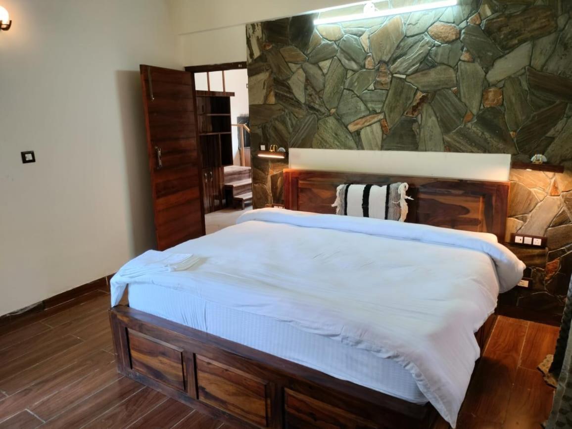The Frostwood Resort Ranikhet Exterior foto